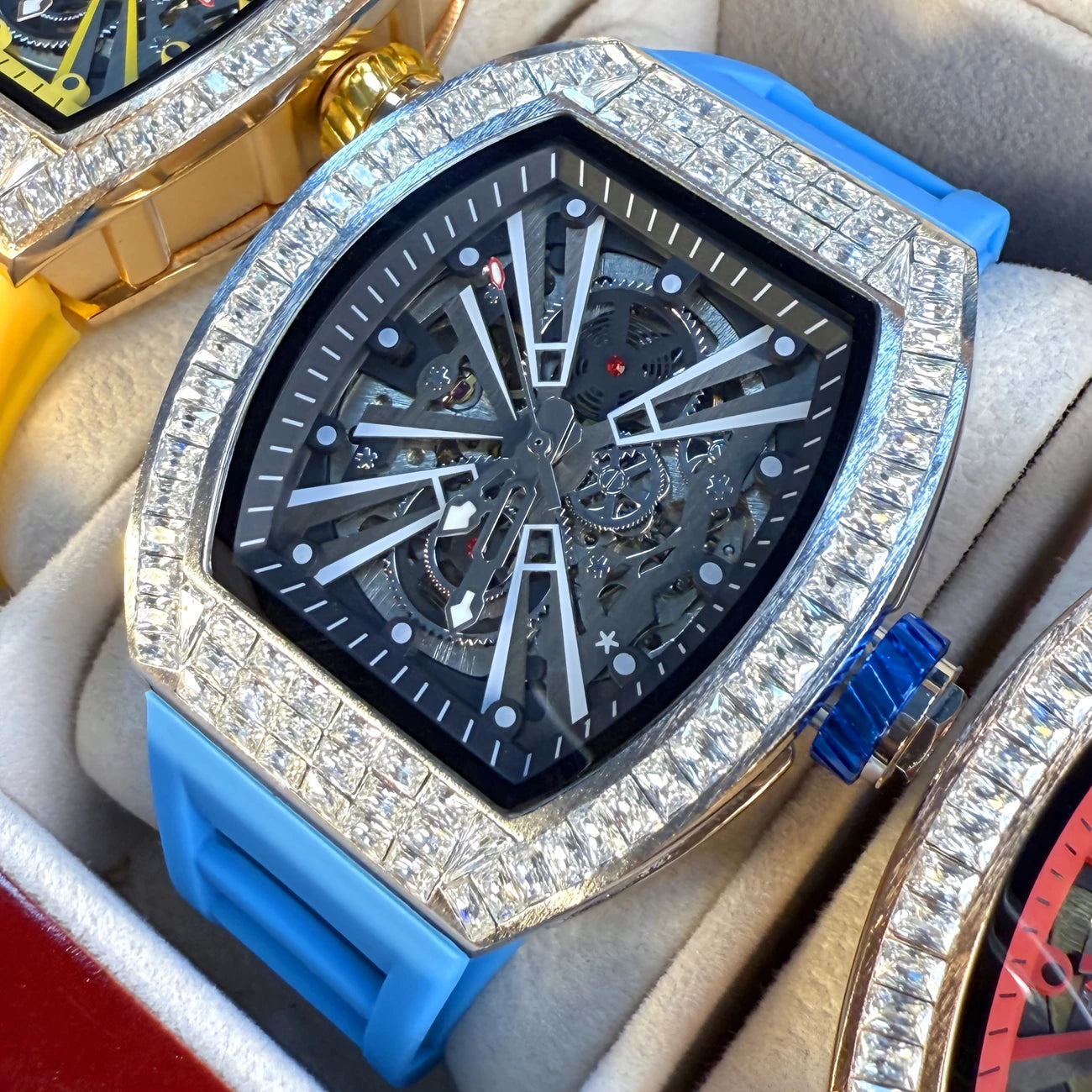 Luxury Skeleton Automatic Watch for Men – Diamond Bezel, Transparent Dial, Mechanical Movement, High-End Fashion Timepiece